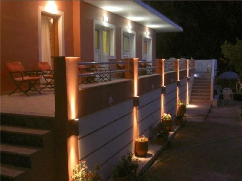 Paraskevi Apartments Paleokasztríca Kültér fotó